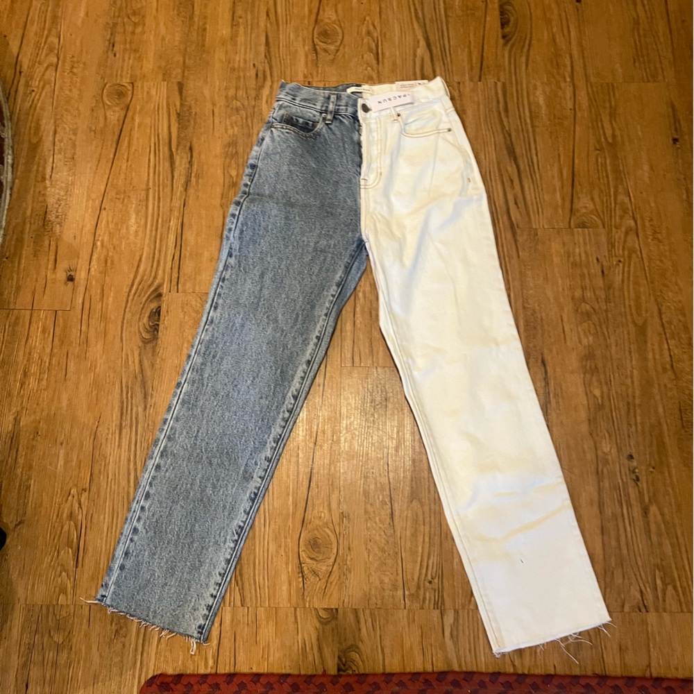 Pacsun White and blue high-waisted straight leg jeans #highwaistedjeans
